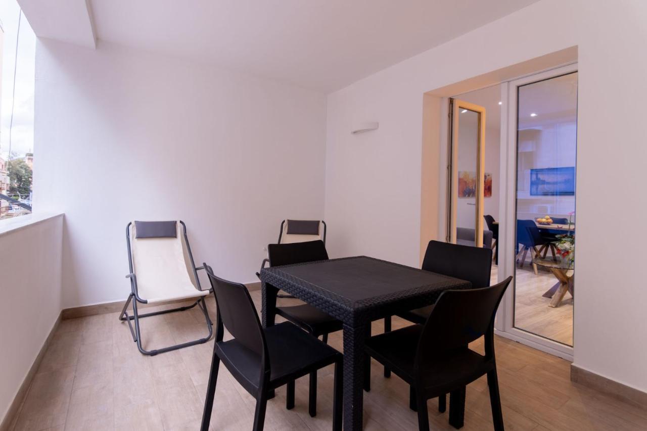 פלרמו Sarale Apartments מראה חיצוני תמונה